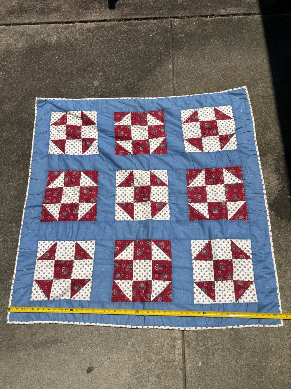 EUC homemade Shoofly Patchwork Quilted Throw in Blue, Red & White